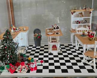 Christmas in the Kitchen! Ho Ho Ho ... sold as a complete room, including the flooring. Comes in a 6-sided acrylic display case.