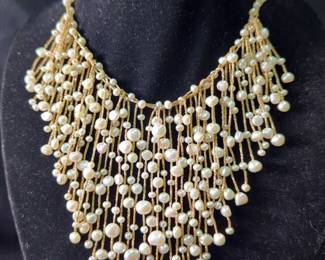 Delicate Pearl Fringe Necklace