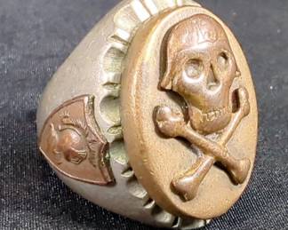 Men's Skull And Cross Bones Ring, Size 9, Unmarked