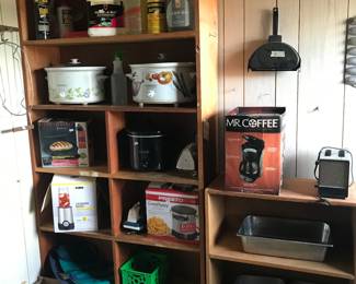 Small appliances, canning jars