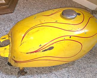 VINTAGE MOTORCYCLE GAS TANK