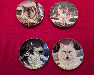 MORE WOLF PLATES