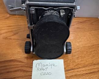 Mamiya C220 RB 67 Camera
