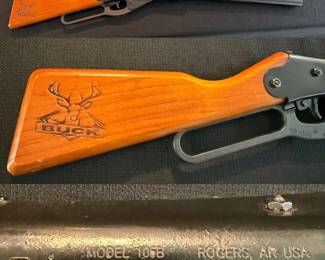 Vintage Daisy Buck Model 105B Lever Action BB Gun Pellet Rifle Wood Stock