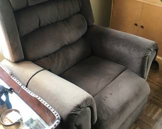 Items Located In The Family Room