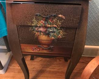 Items Located In The 1st Bedroom ( Master)