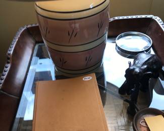 Items Located In The Family Room