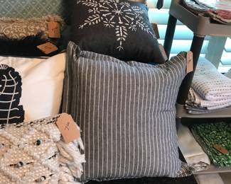 Items Located In The 1st Bedroom ( Master)