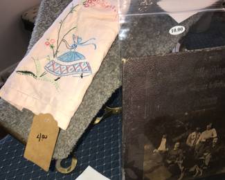 Items Located In The 3rd Bedroom