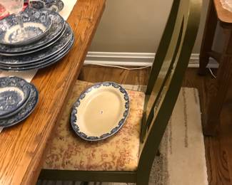 Items Located In The Dining Room