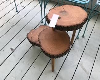 Items Located In The Screened In Back Patio