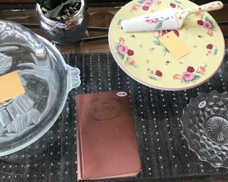 Items Located In The Family Room