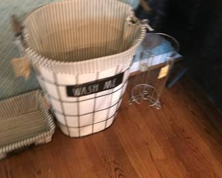 Items Located In The 1st Bedroom ( Master)