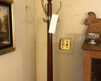 Items Located In The Dining Room