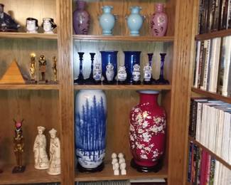 Office of books, Oriental collectibles 