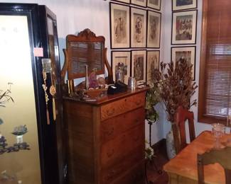 Wood dresser with mirror 