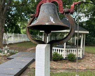 Ross Mehan Foundry Chattanooga Tennessee cast Iron bell