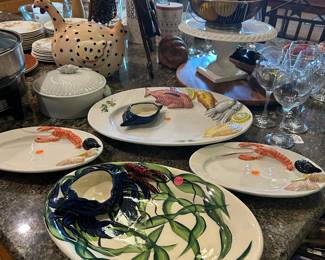 Lobster serving trays, ceramic chicken