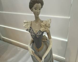 Pretty Victorian lady