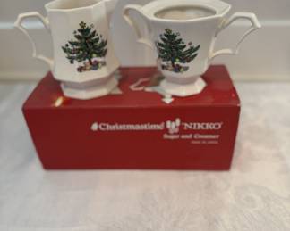 Nikko sugar and creamer missing lid