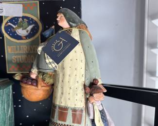 Williraye Studios various figurines 