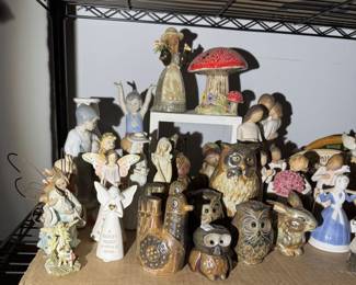 Figurines