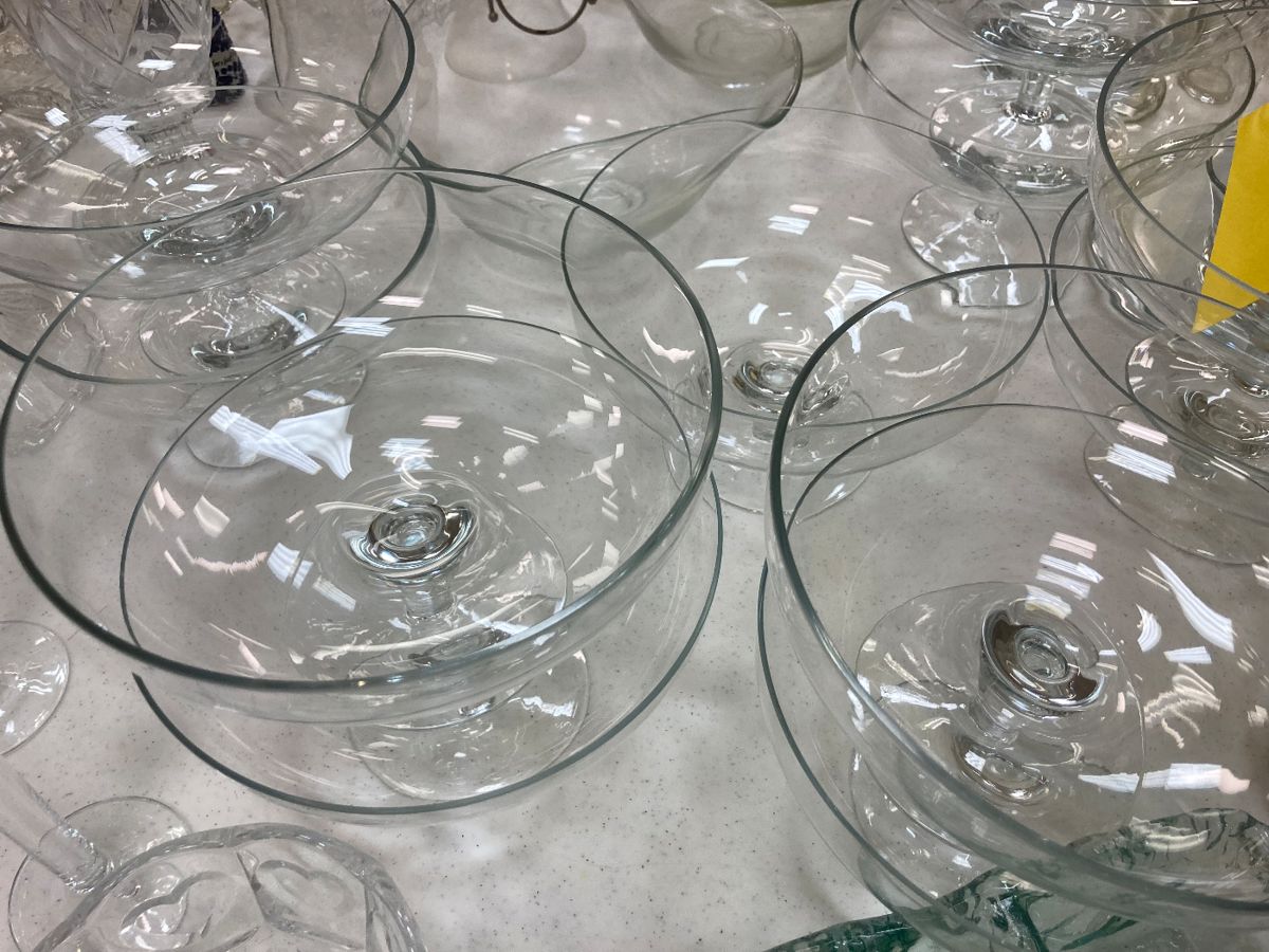 11 large bowls