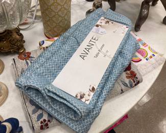 table runners