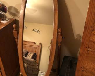 floor mirror