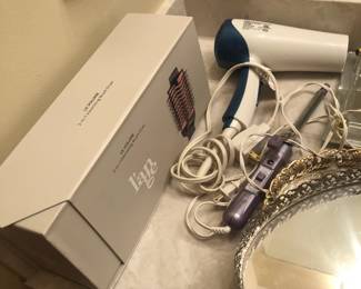 bathroom items