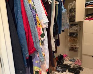 Women's Clothing & Shoes