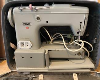 Pfaff 360 Sewing Machine