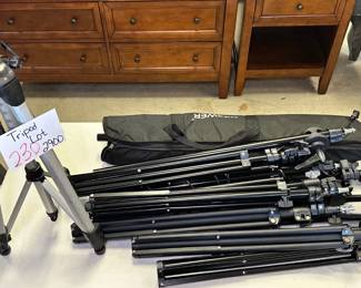 Tripod Lot