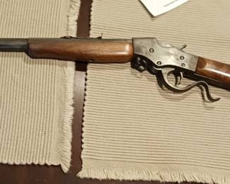 Stevens Arms Co. 32 Long rifle
"The Favorite" Note. Prices not give in advance of sale day