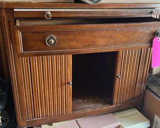 Bar table