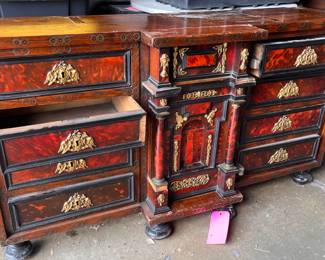 Varguero cabinet (Italy) , 17th century, walnut & tortoiseshell veneer, ornate gilt & hidden drawers