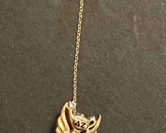 Vintage 10K Yellow Gold Seed Pearl Delta Zeta Badge