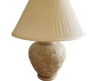 Vintage Chinoisere Latte Color Ginger Jar Lamp with Frosting Design