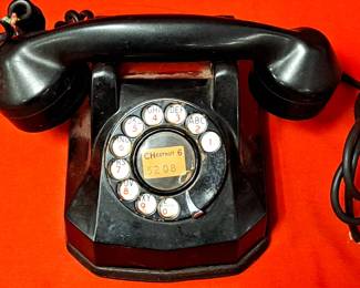 ANTIQUE TELEPHONE PHONE