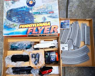 LIONEL TRAIN PENNSYLVANIA FLYER SET