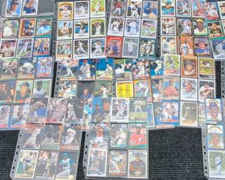 BASEBALL CARDS
