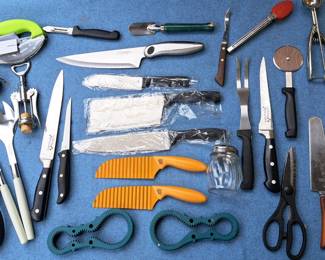 KNIFE LOT