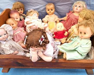 DOLL LOT