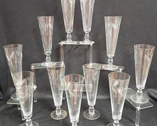 CHAMPAGNE GLASSES