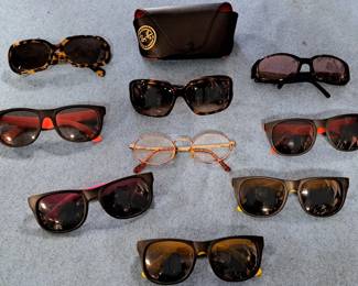 SUNGLASSES