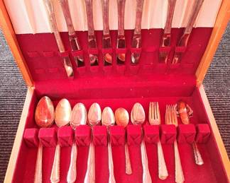 SILVER PLATE LOT