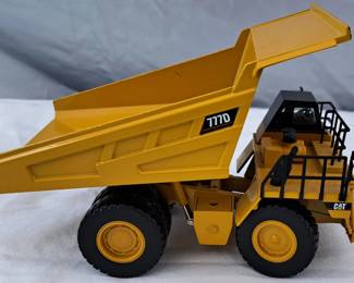 DIECAST DUMP TRUCK