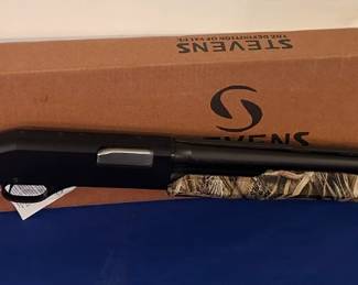 Stevens Model 320 12ga pump shot gun