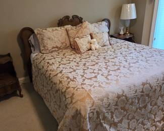 Bedroom set