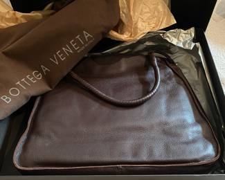 Bottega Veneta/NIB